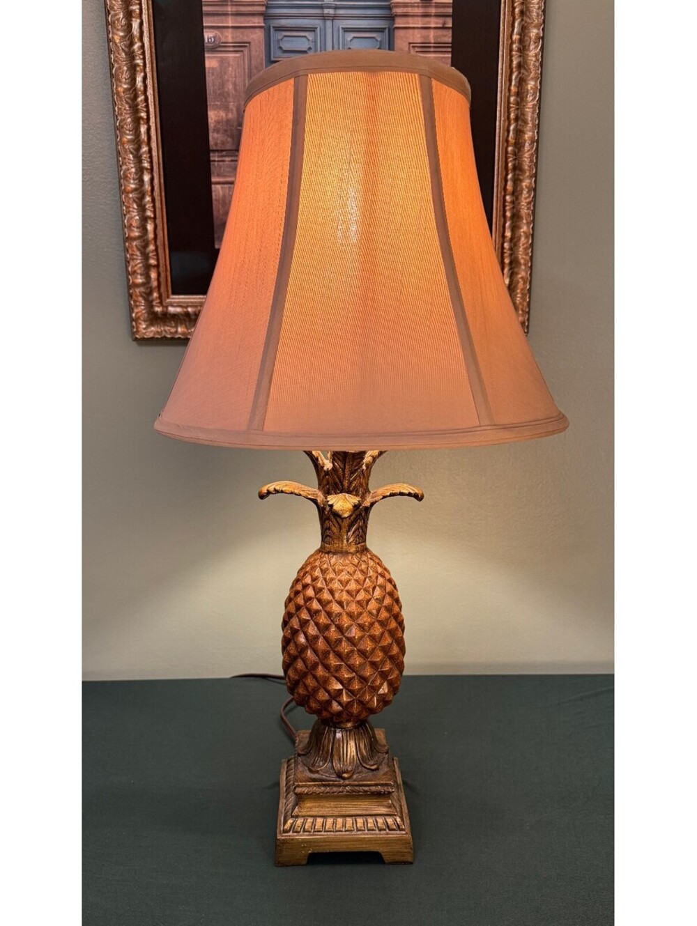 Hollywood Regency Vintage Pineapple Table Lamp